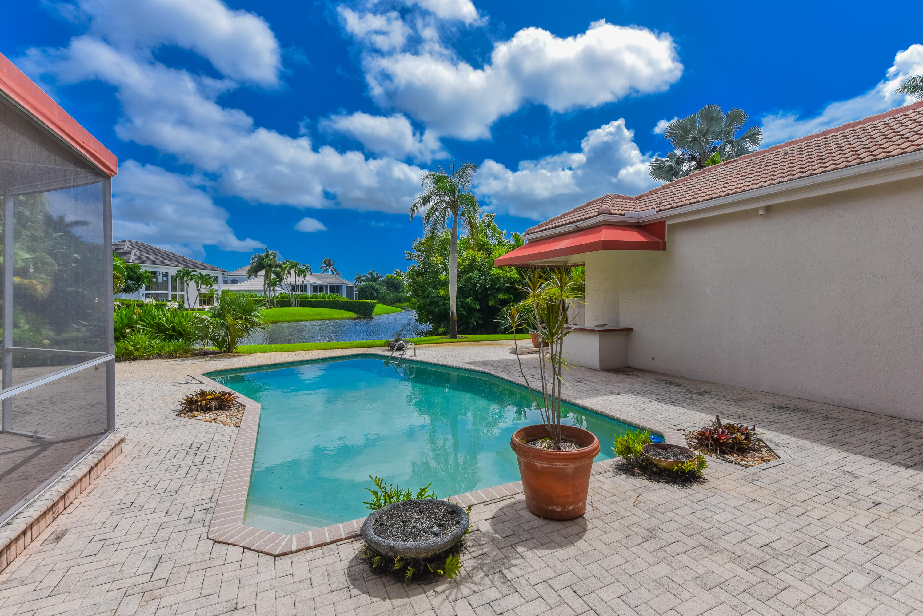6923 Queenferry Circle Boca Raton, FL 33496 - Photo 19 of 82 pool
