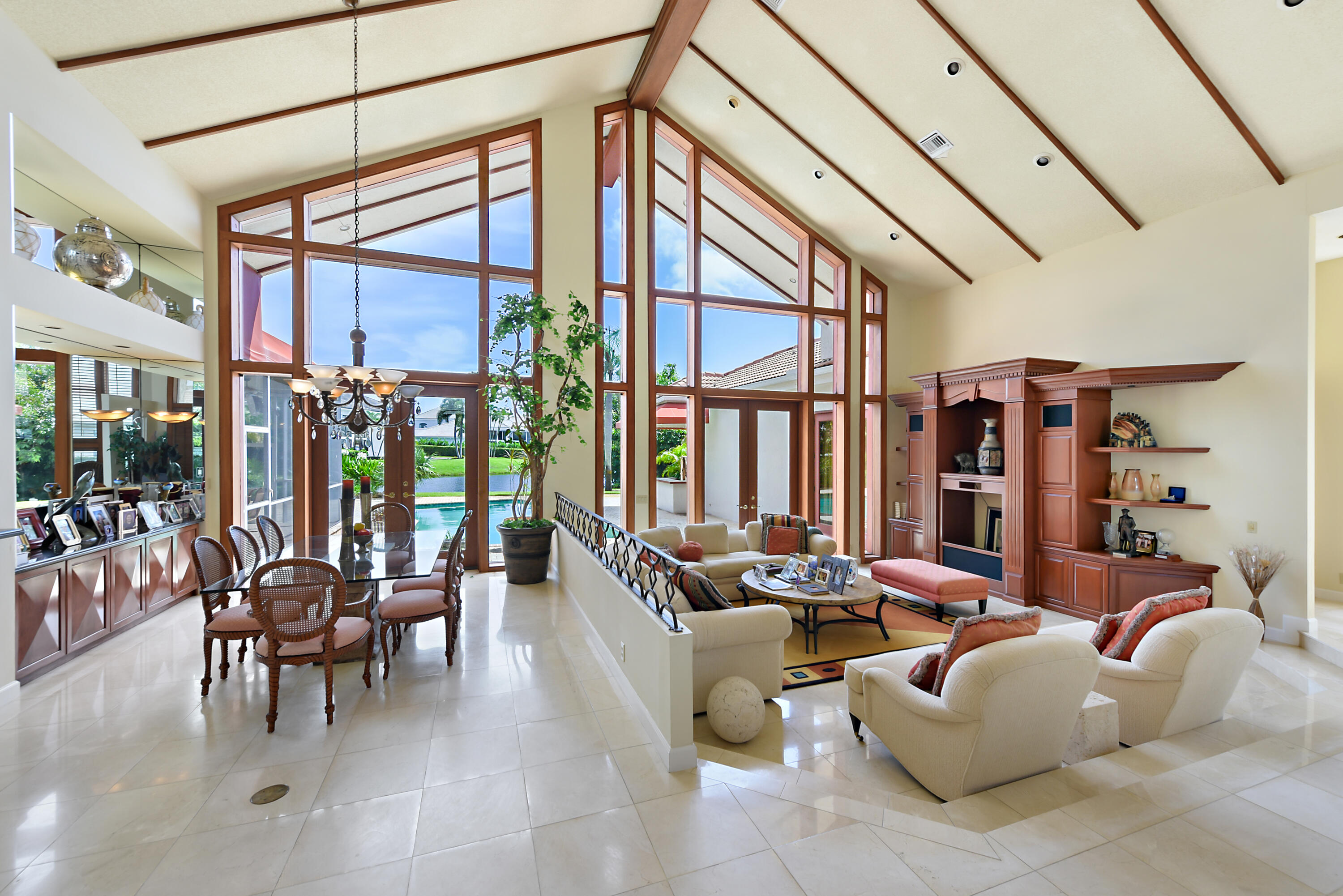 6923 Queenferry Circle Boca Raton, FL 33496 - Photo 5 of 82 family room/dining room