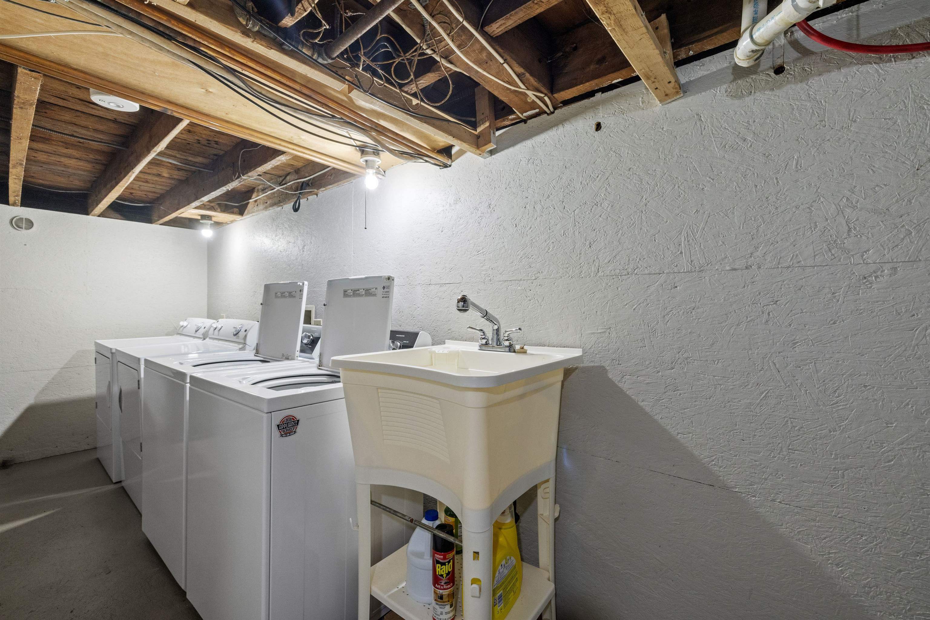 792 Grove Street, Unit 4 Manchester, NH 03103 - Photo 13 of 24