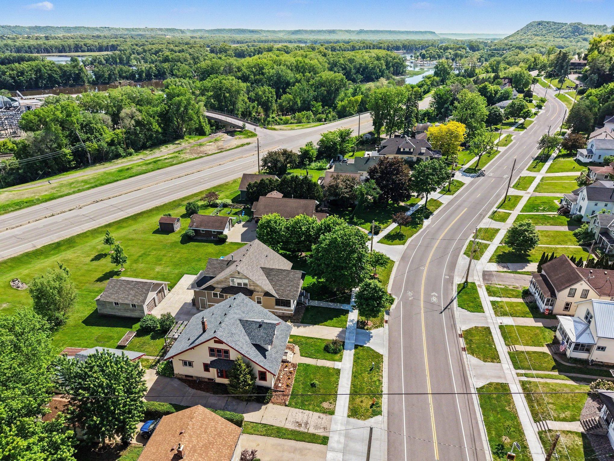 520 East 7th Street Red Wing, MN 55066 - Photo 4 of 41