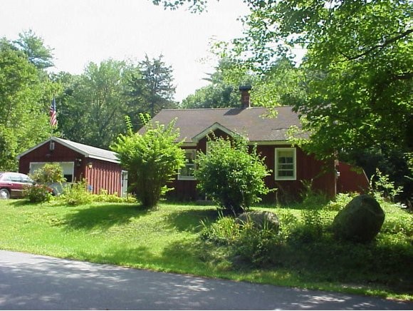 81 Blake Road Epping, NH 03042 - Photo 1 of 1