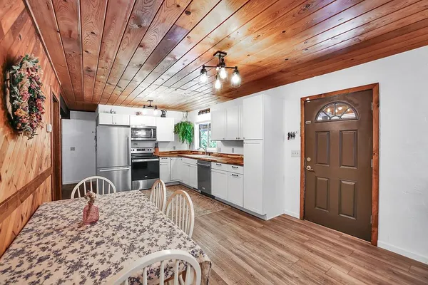 $529,000 | 429 Doriann Drive, Cascade, ID 83611