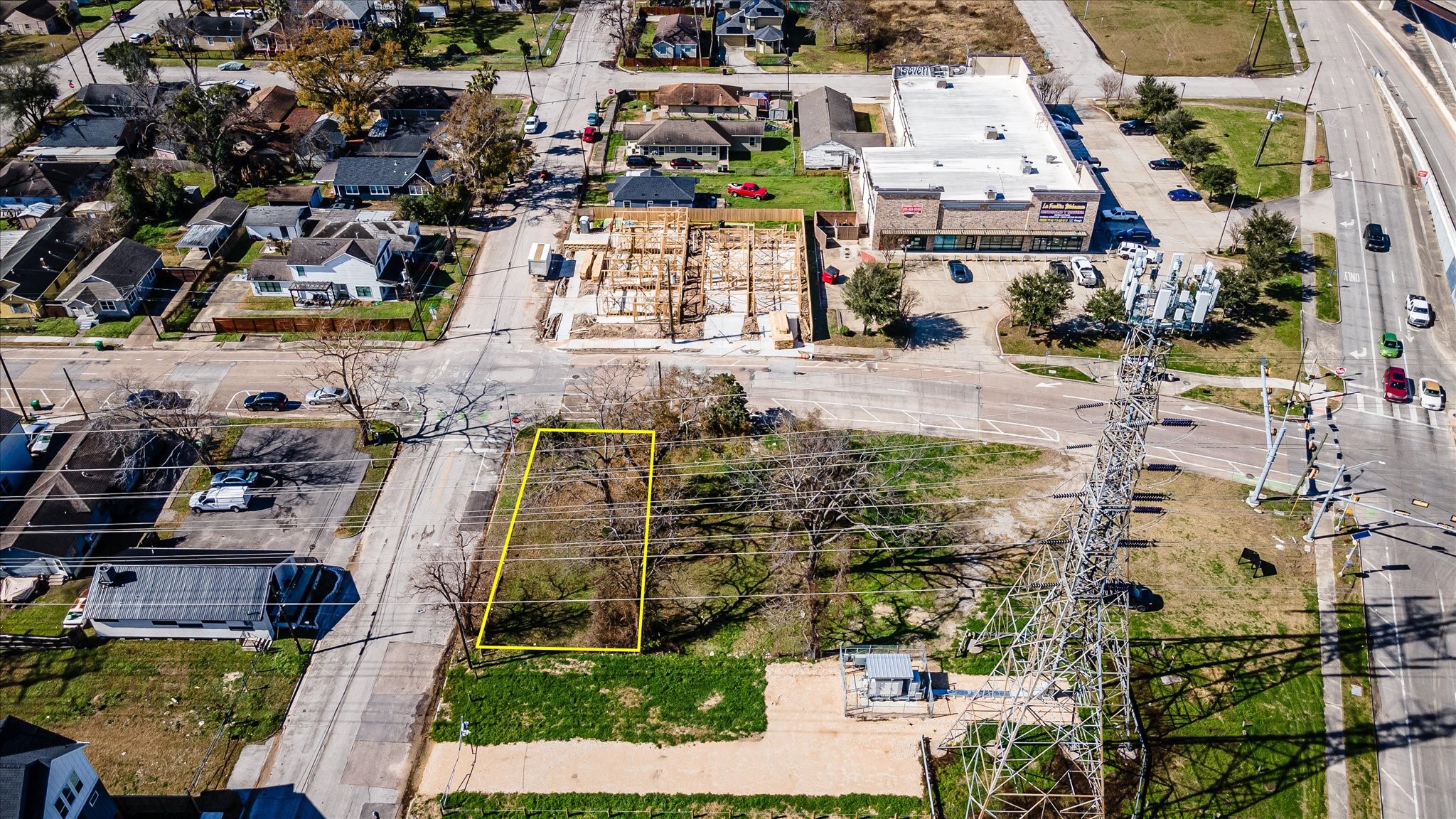 1605 Euel Street Houston, TX 77009 - Photo 7 of 9