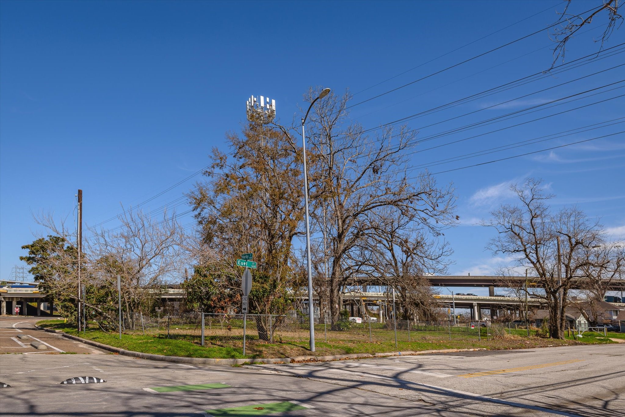 1605 Euel Street Houston, TX 77009 - Photo 8 of 9