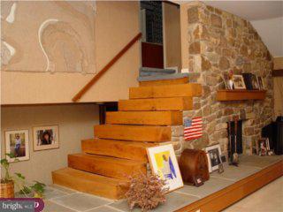 24 Ringfield Road Chadds Ford, PA 19317 - Photo 2 of 6 Gallery Image 2