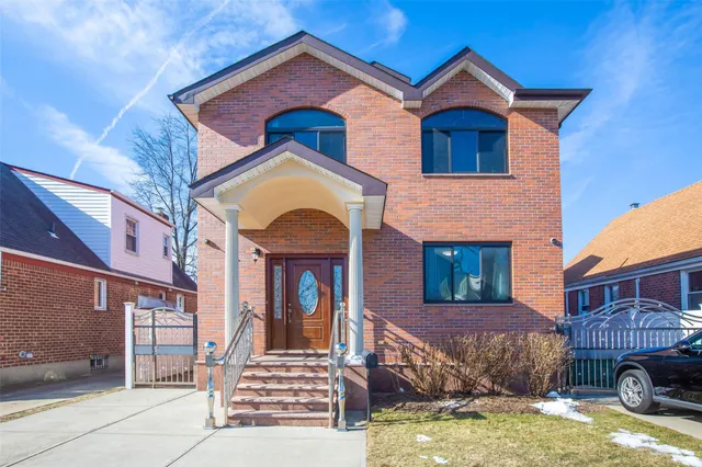$1,948,000 | 56-18 187th Street | Auburndale