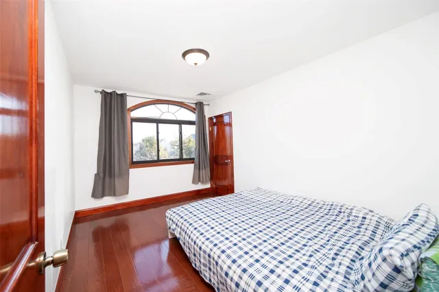 $1,948,000 | 56-18 187th Street | Auburndale