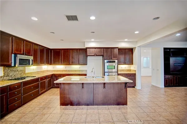 $1,050,000 | 14219 Ryan, Eastvale, CA 92880