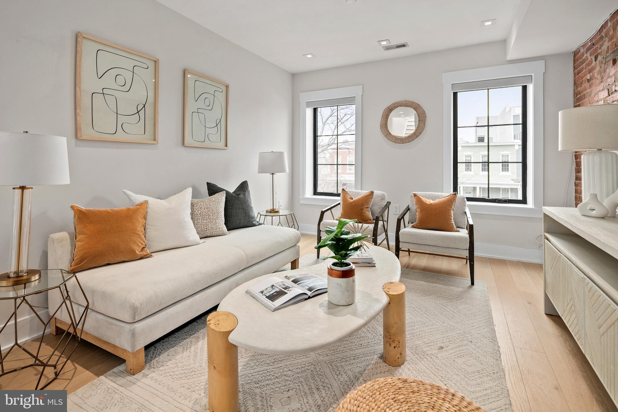 330 16th Street Southeast, Unit 2 Washington, DC 20003 - Photo 20 of 45 Spacious Den or Potential Third Bedroom