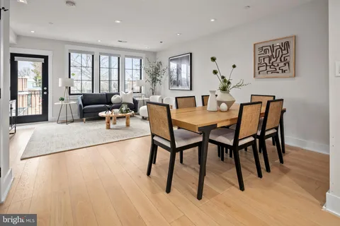 $885,000 | 330 16th Street Southeast, Unit 2, Washington, DC 20003