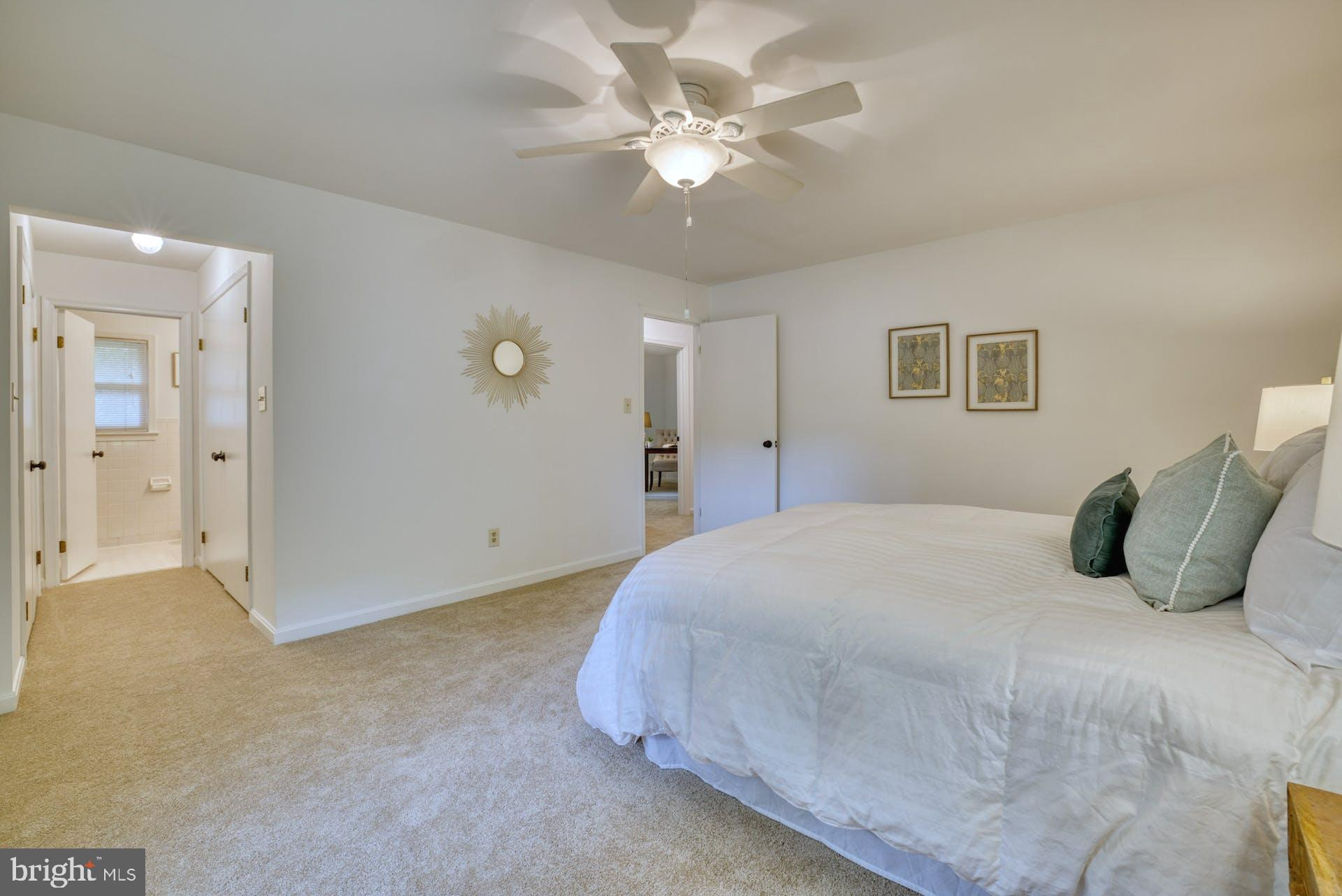 7725 Fordson Road Alexandria, VA 22306 - Photo 26 of 46 Primary bath and two closets in Primary BR