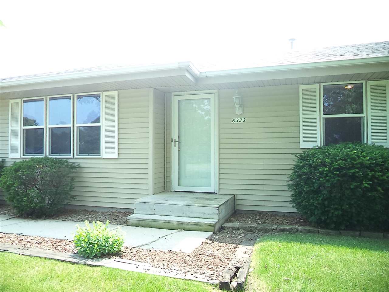 6333 Upper Ridge Way Roscoe, IL 61073 - Photo 2 of 24 Gallery Image 2