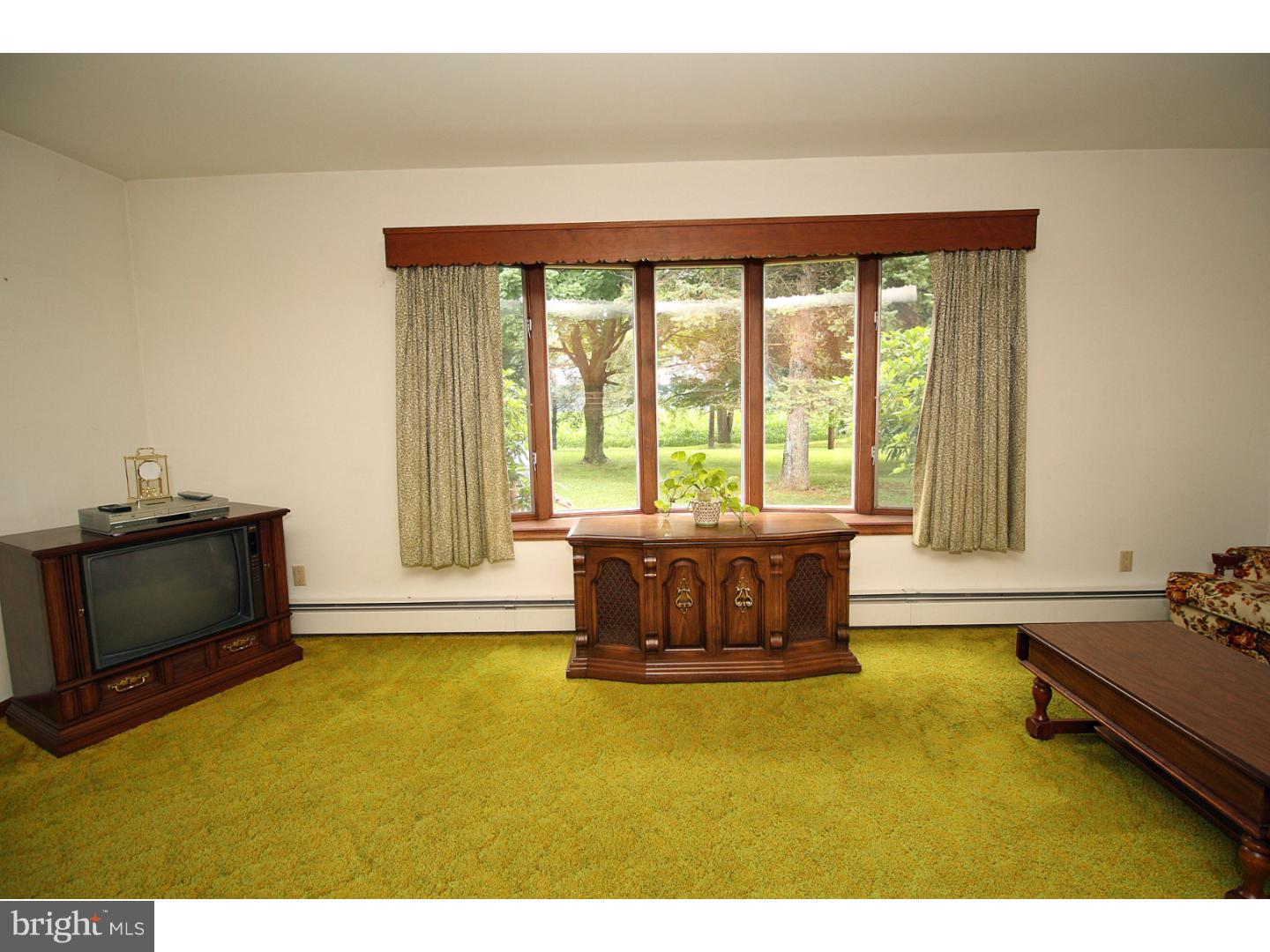 833 Sherers Hill Road Riegelsville, PA 18077 - Photo 15 of 25
