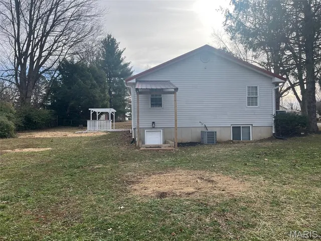 $303,000 | 408 Helber Drive, Farmington, MO 63640