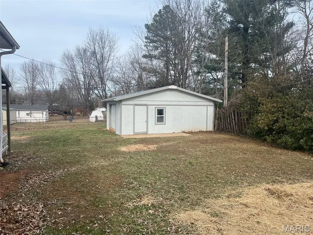 $303,000 | 408 Helber Drive, Farmington, MO 63640