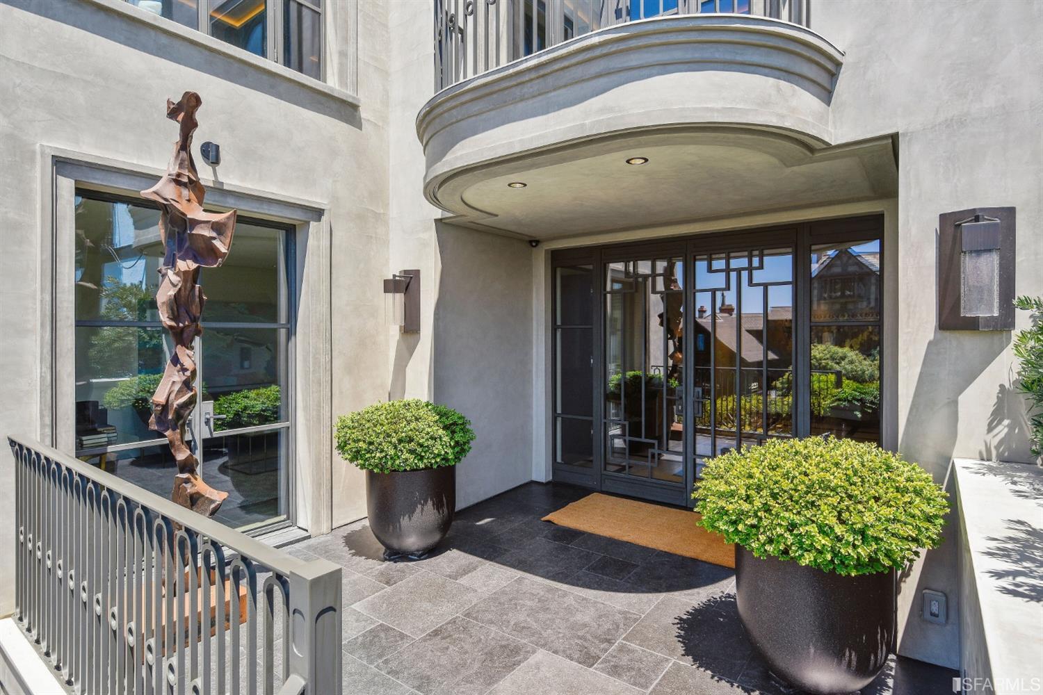 2626 Larkin Street San Francisco, CA 94109 - Photo 3 of 26