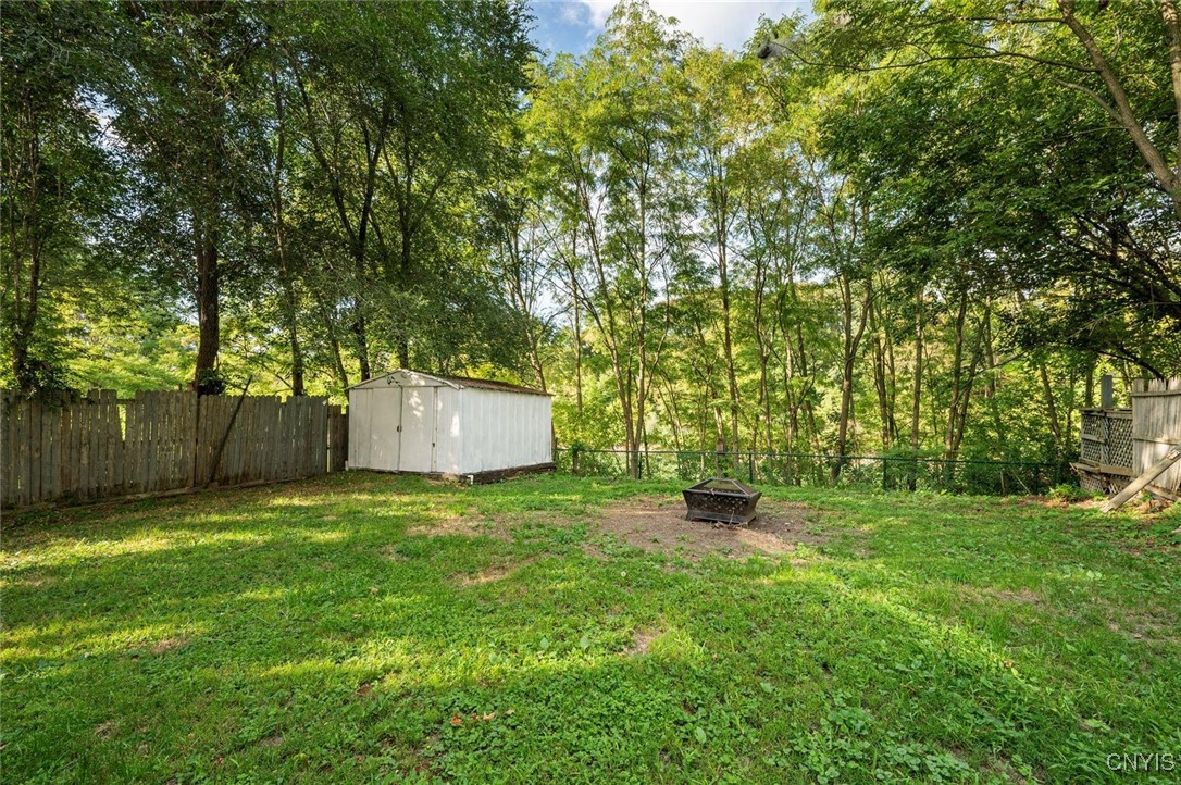 136 Osborne Street Auburn, NY 13021 - Photo 33 of 37