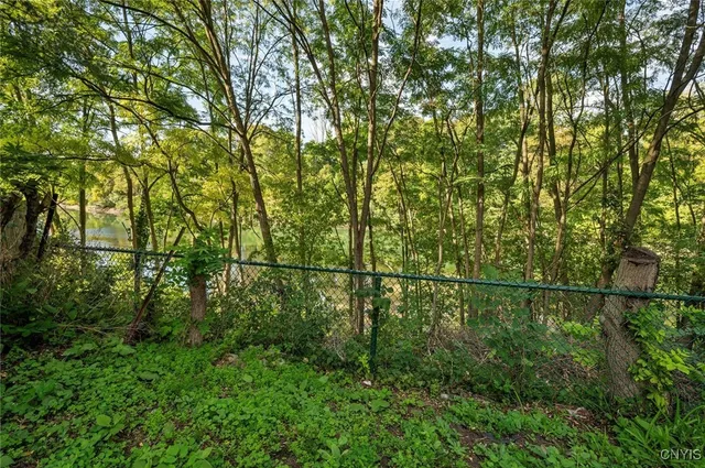 $119,900 | 136 Osborne Street, Auburn, NY 13021