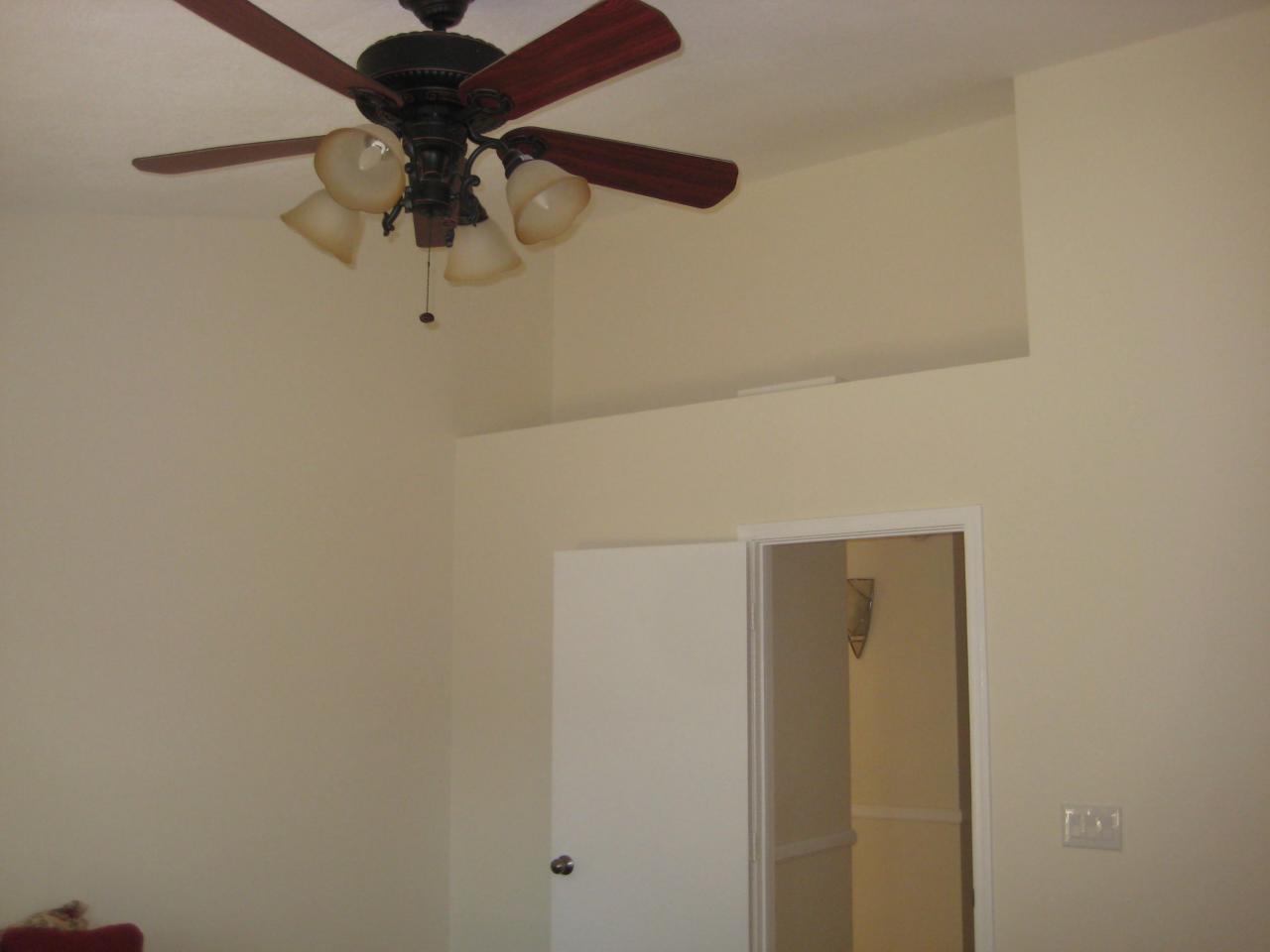 2714 East Rockledge Road Phoenix, AZ 85048 - Photo 16 of 27 master ceiling