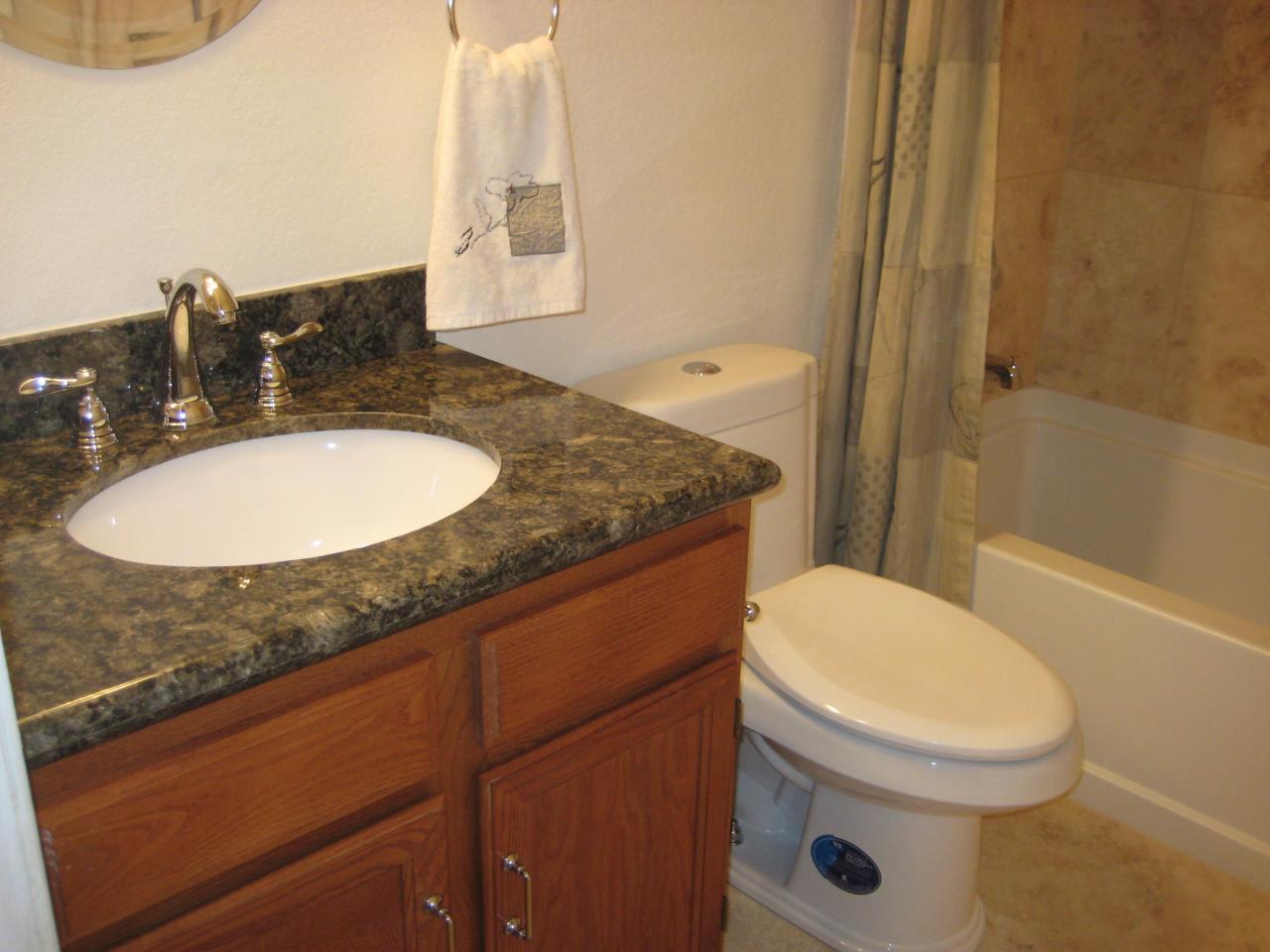 2714 East Rockledge Road Phoenix, AZ 85048 - Photo 21 of 27 guest bath