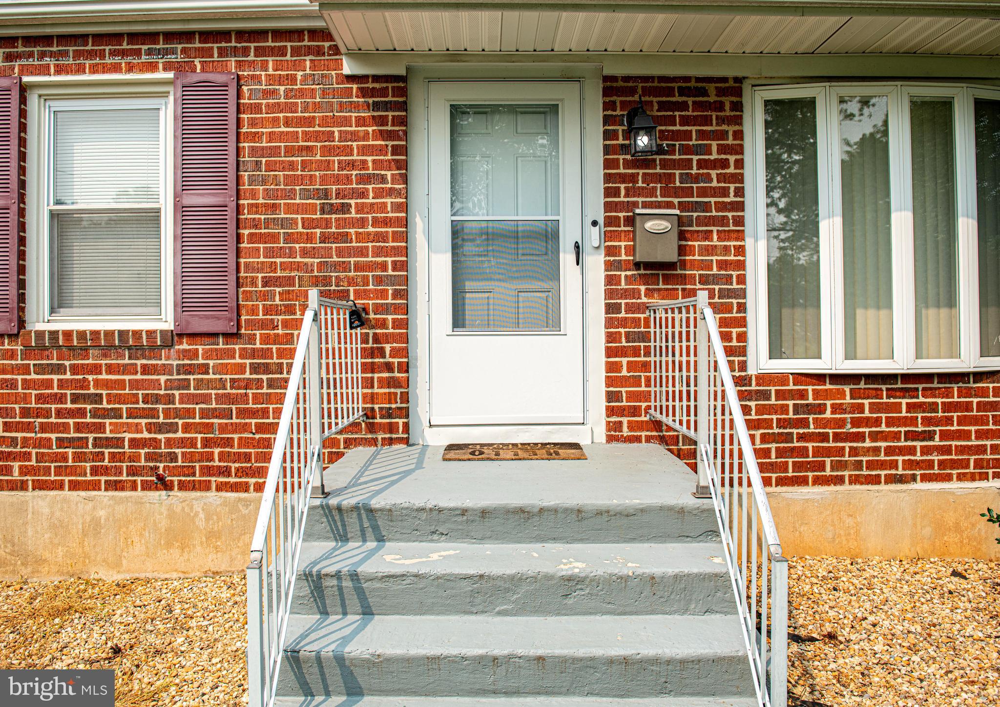 323 Walgrove Road Reisterstown, MD 21136 - Photo 3 of 26 Covered front entry area.