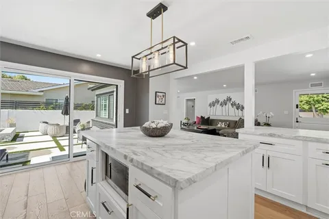 $2,950,000 | 2820 Vía De La Guerra, Palos Verdes Peninsula, CA 90274