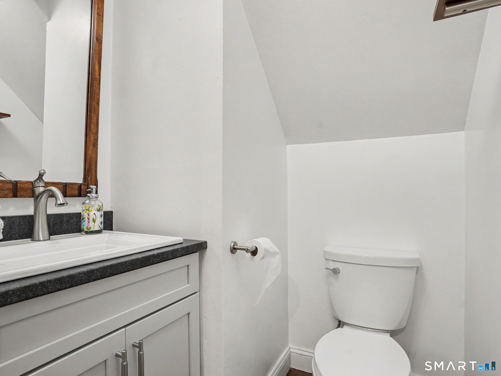 524 Nonopoge Road Fairfield, CT 06825 - Photo 25 of 34