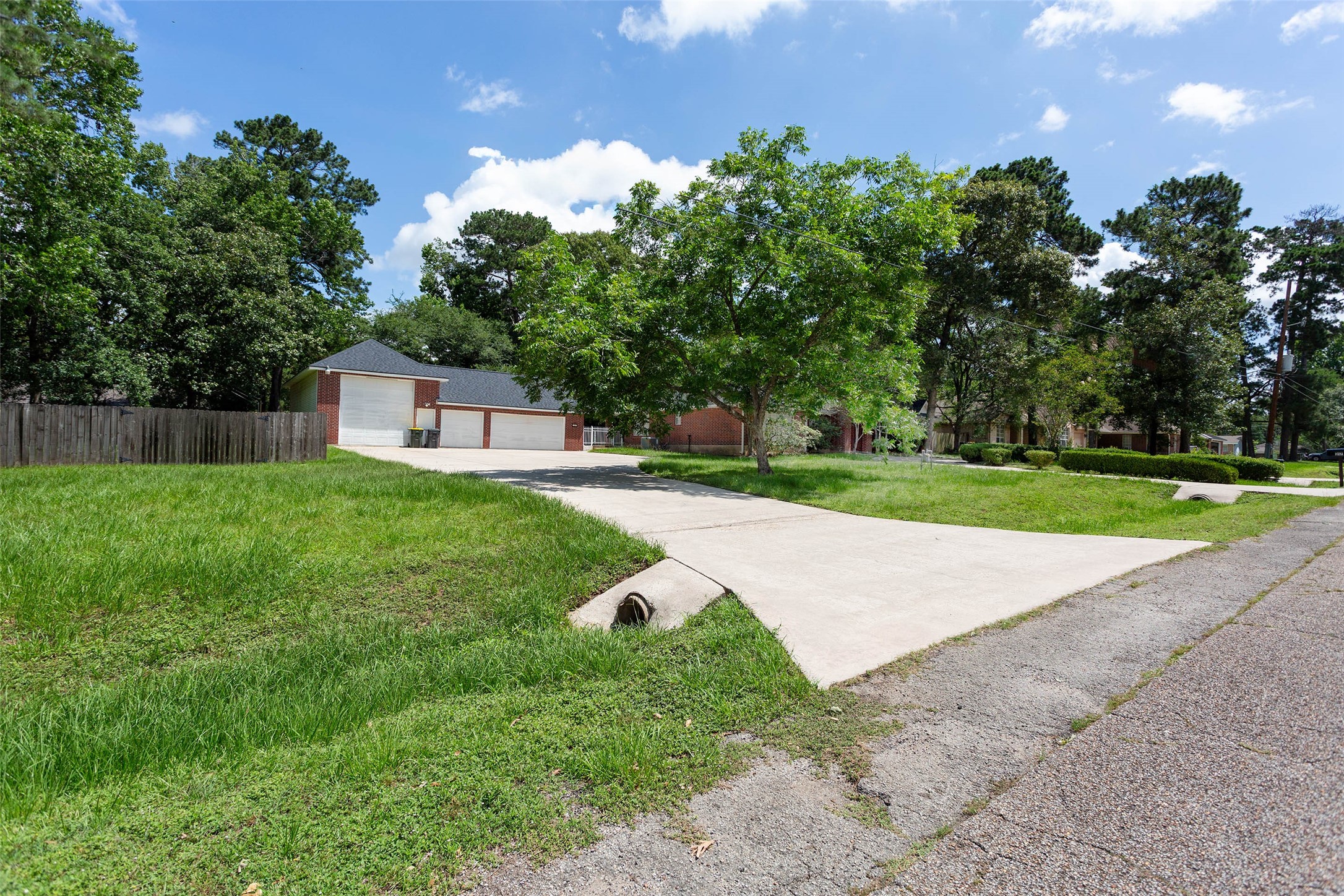 217 Tupelo Lane Conroe, TX 77304 - Photo 26 of 26 Street View Garage and RV Storage