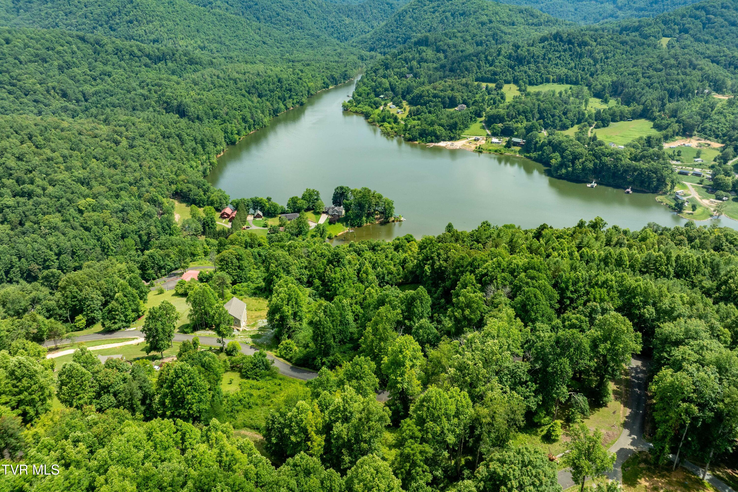 Lot 17 Lake Ridge Road, Unit 17 Butler, TN 37640 - Photo 14 of 28 Lot 17 (14 of 27)