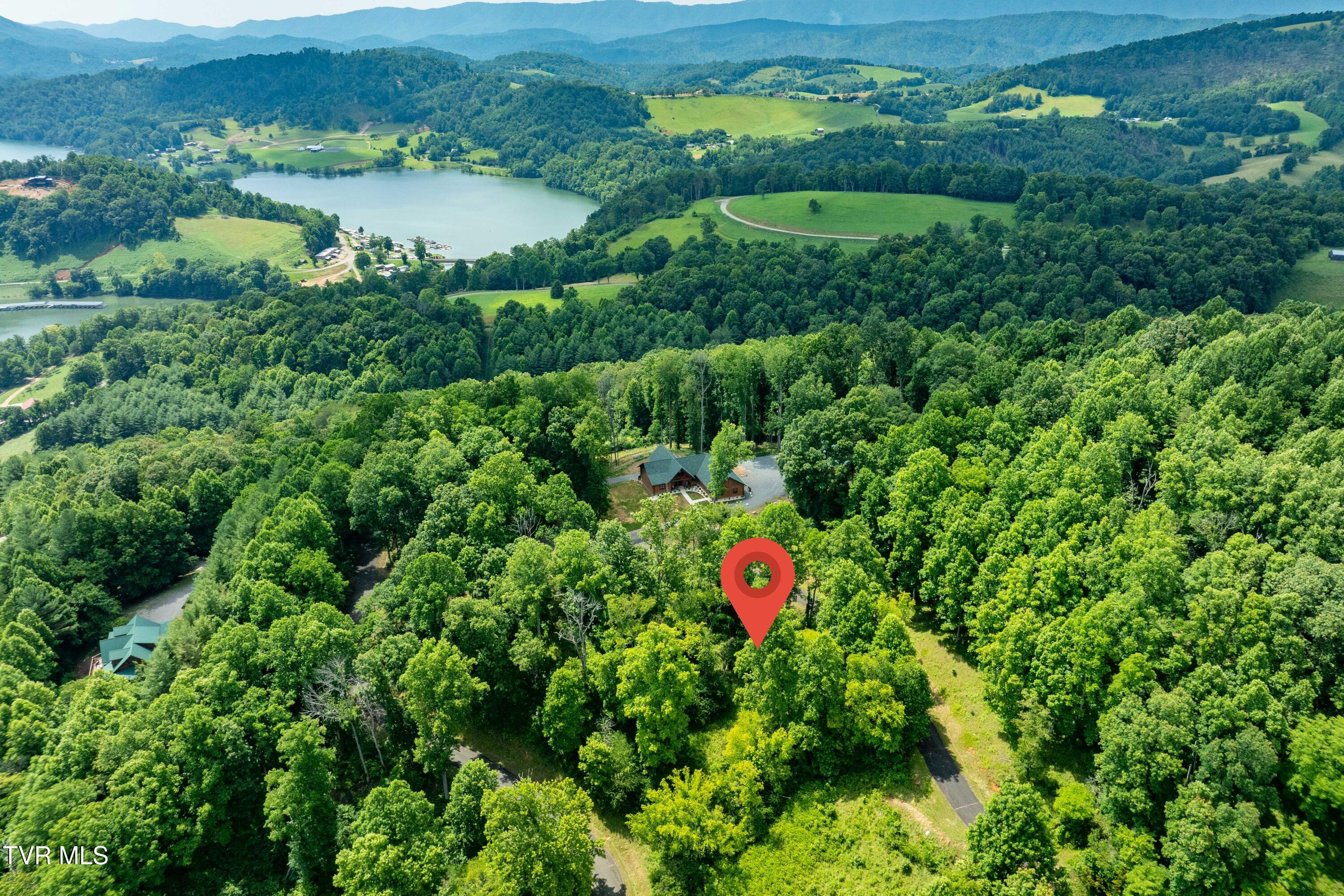 Lot 17 Lake Ridge Road, Unit 17 Butler, TN 37640 - Photo 5 of 28 Lot 17 (5 of 27)