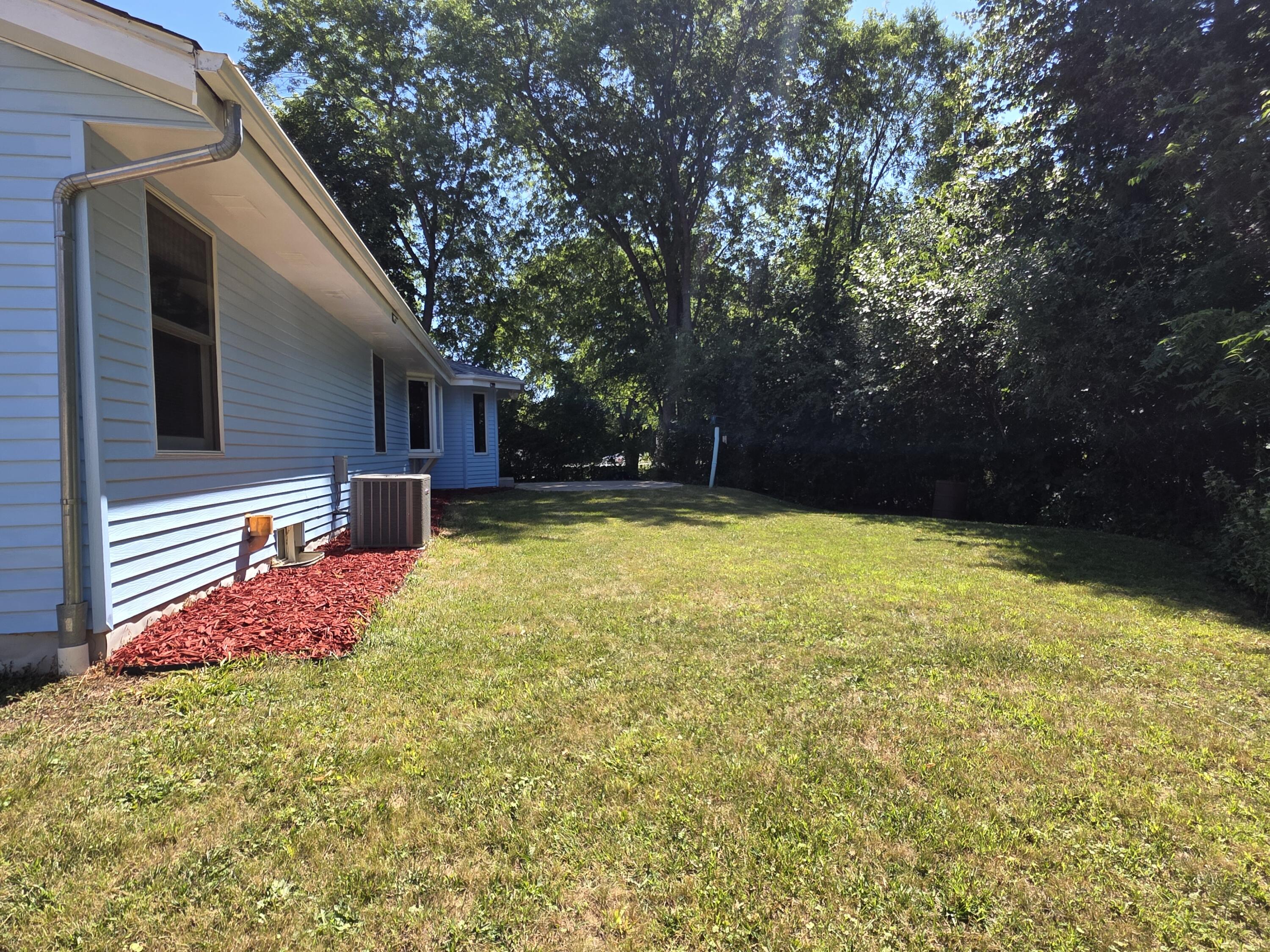 10719 West Calumet Road Milwaukee, WI 53224 - Photo 4 of 30 20260729_105644