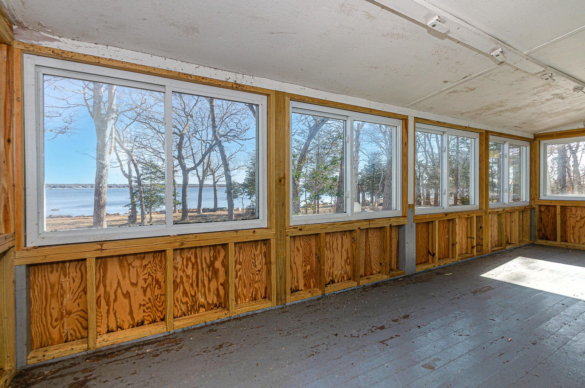 16 Spinnaker Lane Marion, MA 02738 - Photo 11 of 19 Front Porch
