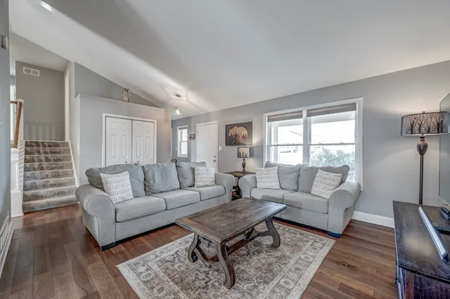 $519,000 | 1126 Starlite Court, Naperville, IL 60564