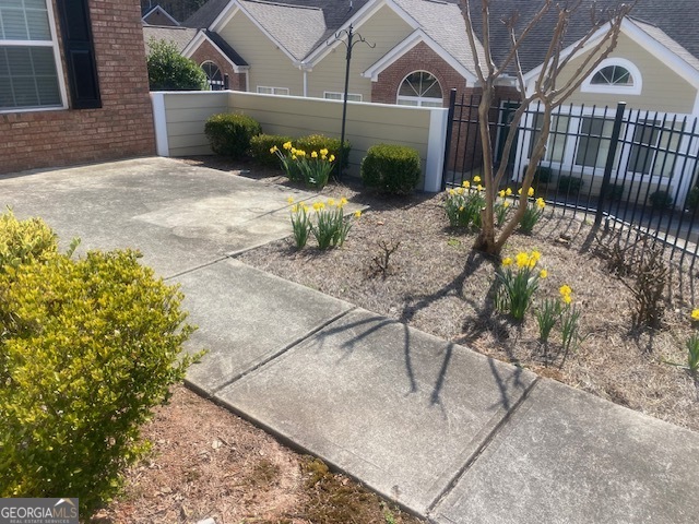 902 Cascade Park Drive Southwest Atlanta, GA 30331 - Photo 3 of 21