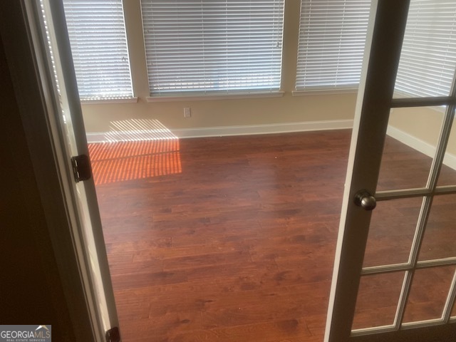 902 Cascade Park Drive Southwest Atlanta, GA 30331 - Photo 4 of 21