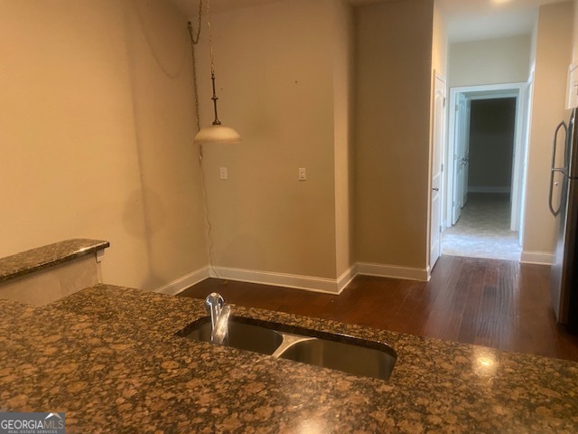 902 Cascade Park Drive Southwest Atlanta, GA 30331 - Photo 9 of 21