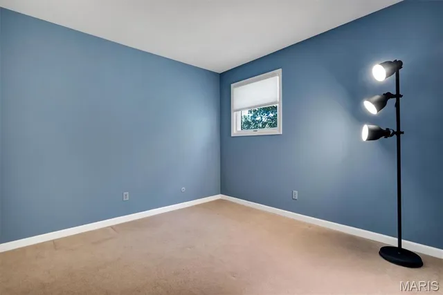 $299,000 | 9044 West Swan Circle, Brentwood, MO 63144