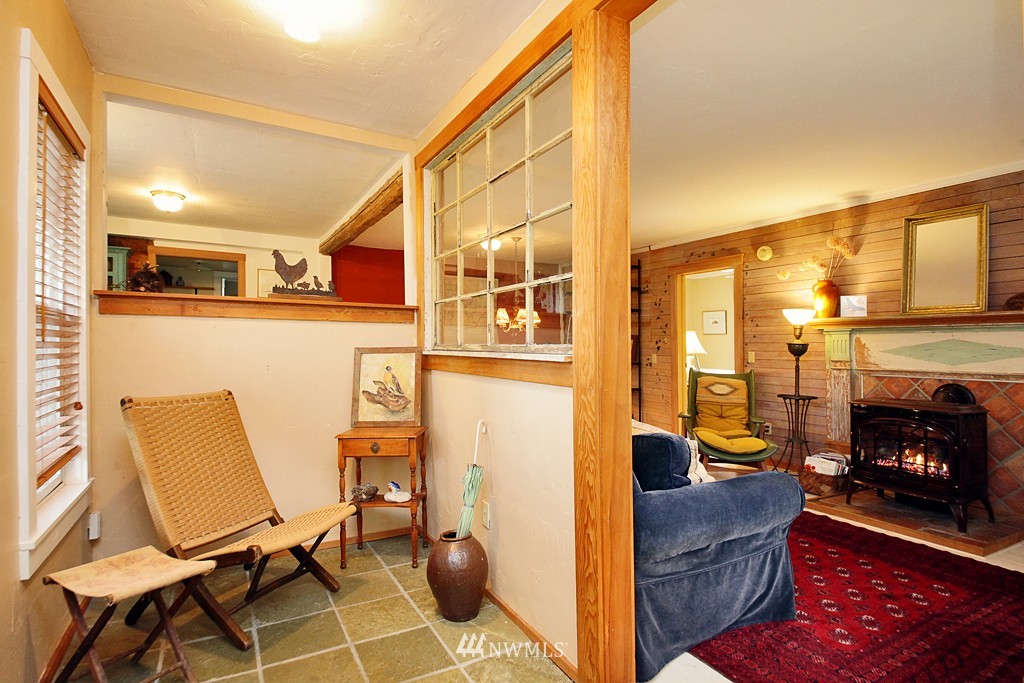 3841 French Road Clinton, WA 98236 - Photo 4 of 15 Gallery Image 4