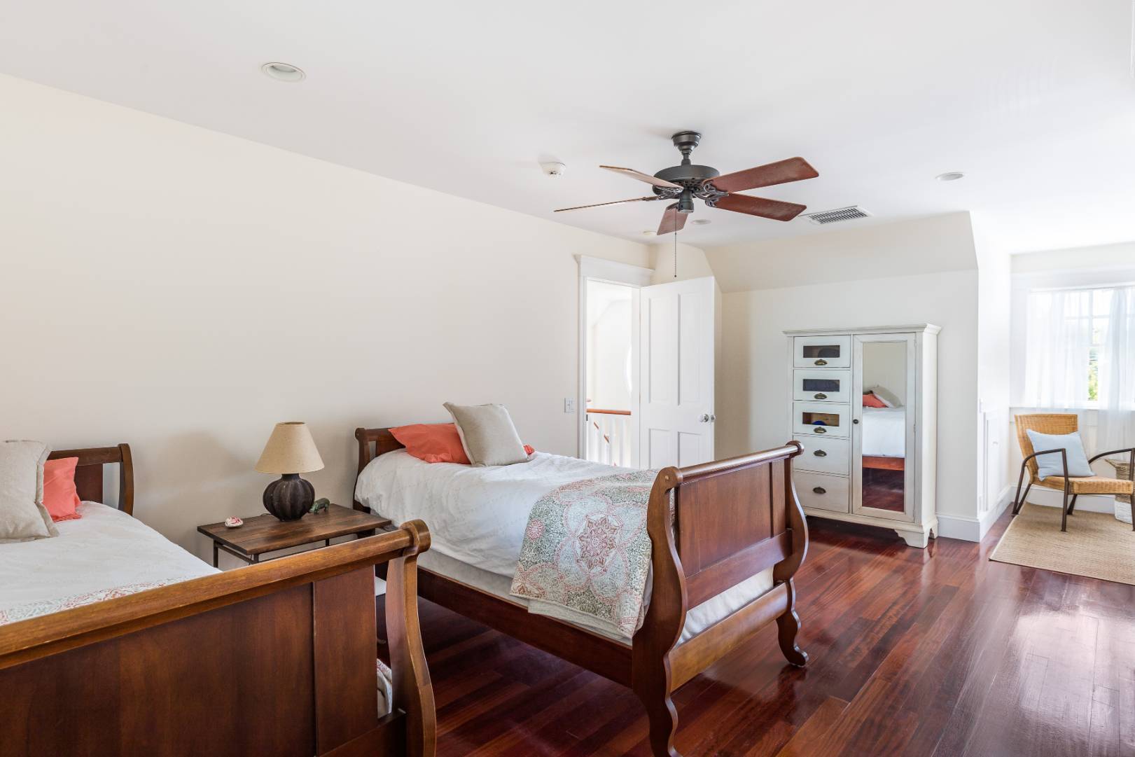 32 Captain Kidds Path Montauk, NY 11954 - Photo 17 of 25 a bedroom with furniture and wooden floor