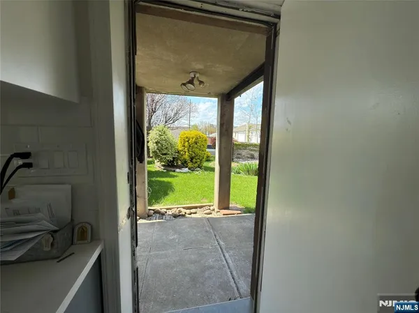 $3,800 | 319 7th Street, Fairview, NJ 07022