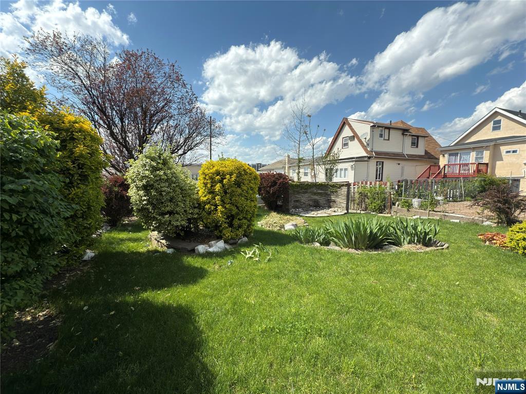 319 7th Street Fairview, NJ 07022 - Photo 16 of 16