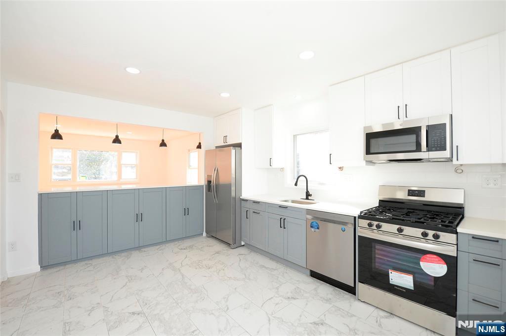319 7th Street Fairview, NJ 07022 - Photo 3 of 16