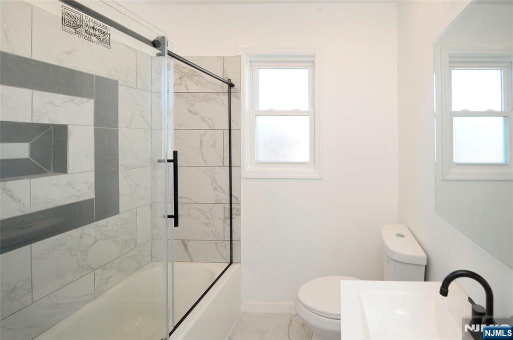 319 7th Street Fairview, NJ 07022 - Photo 6 of 16