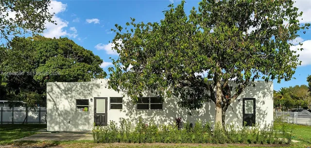 $2,900 | 1046 Jann Avenue, Unit A, Opa-Locka, FL 33054