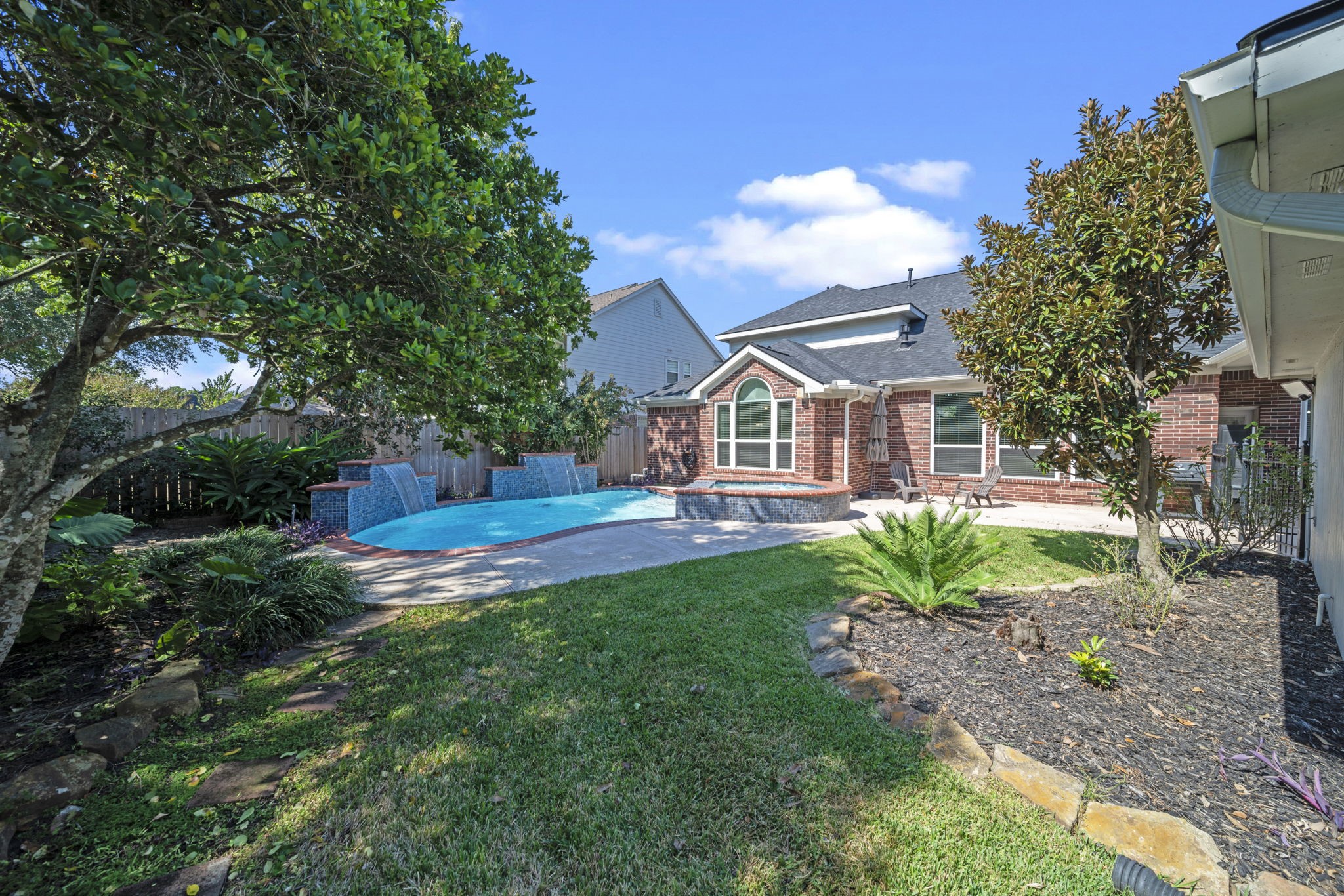 20727 Shadow Mill Court Katy, TX 77450 - Photo 39 of 48 a view of a house with backyard and sitting area