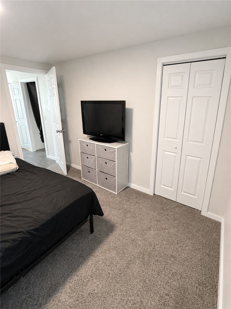 85 Pleasant Street Warwick, RI 02886 - Photo 6 of 12