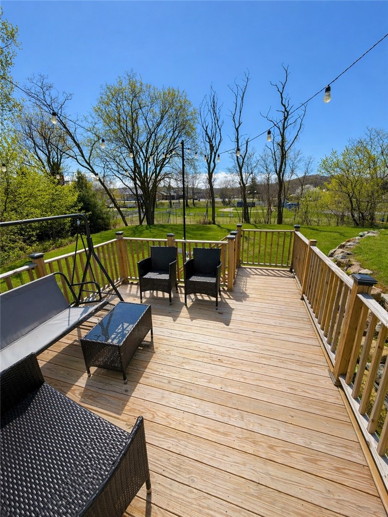85 Pleasant Street Warwick, RI 02886 - Photo 10 of 12