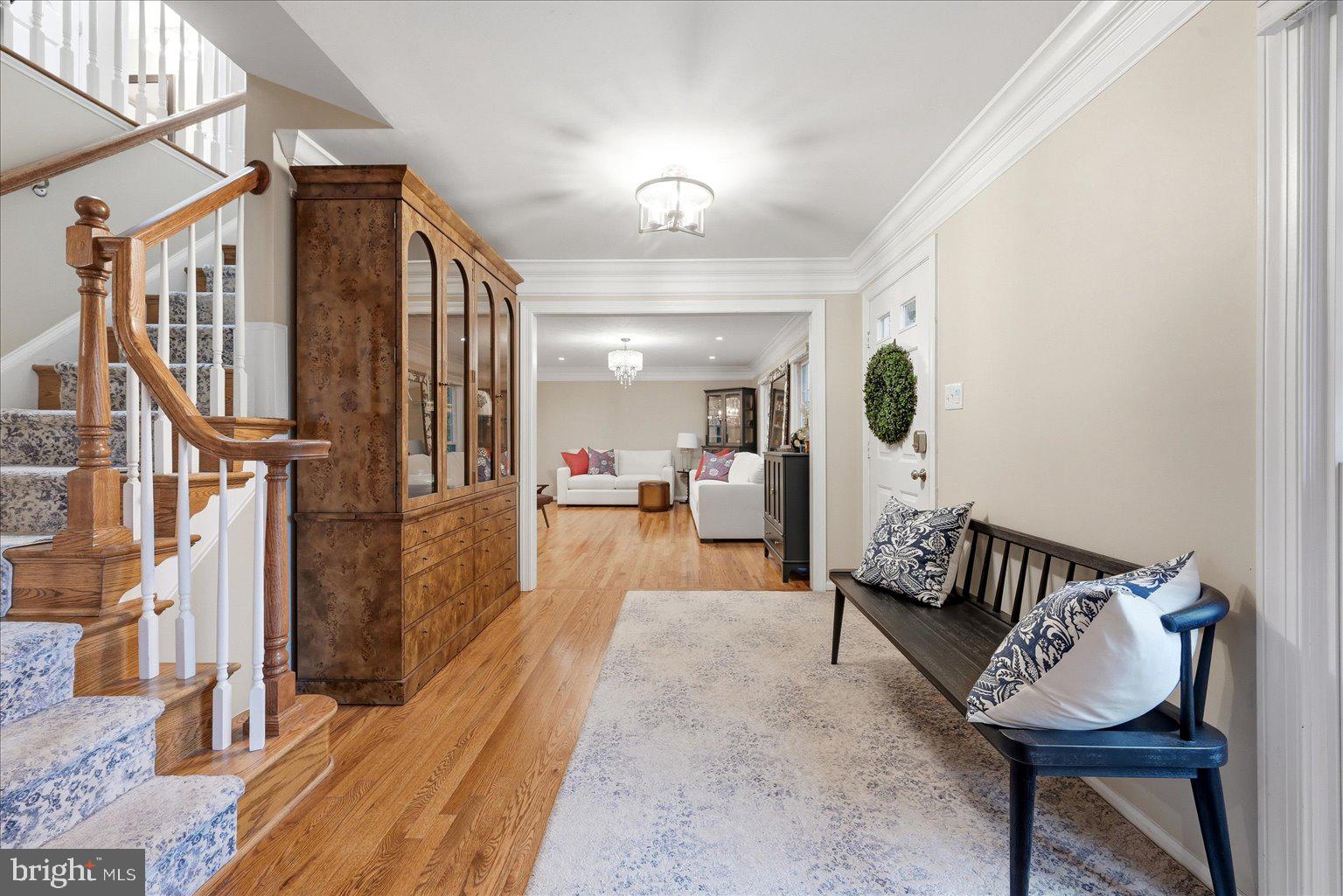 911 Riva Ridge Drive Great Falls, VA 22066 - Photo 6 of 55 Inviting entryway with elegant charm.