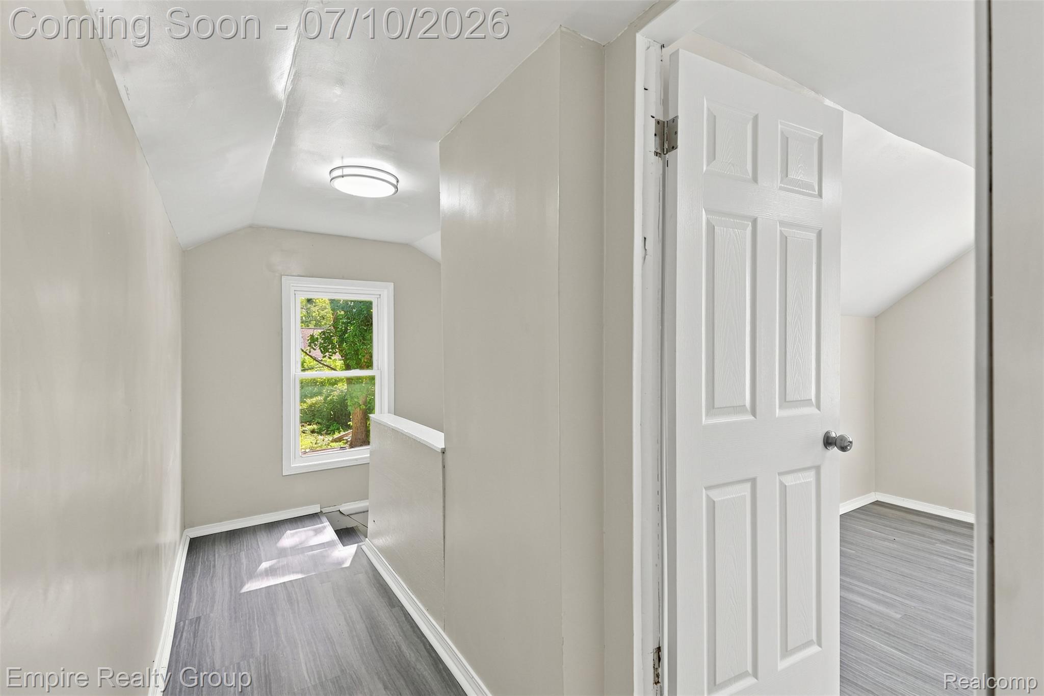 11696 Fielding Street Detroit, MI 48228 - Photo 14 of 21 064.jpg