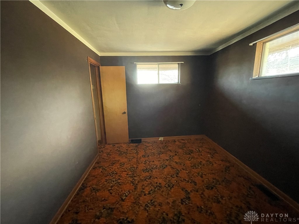 214 East Nottingham Road Dayton, OH 45405 - Photo 8 of 12 Gallery Image 8